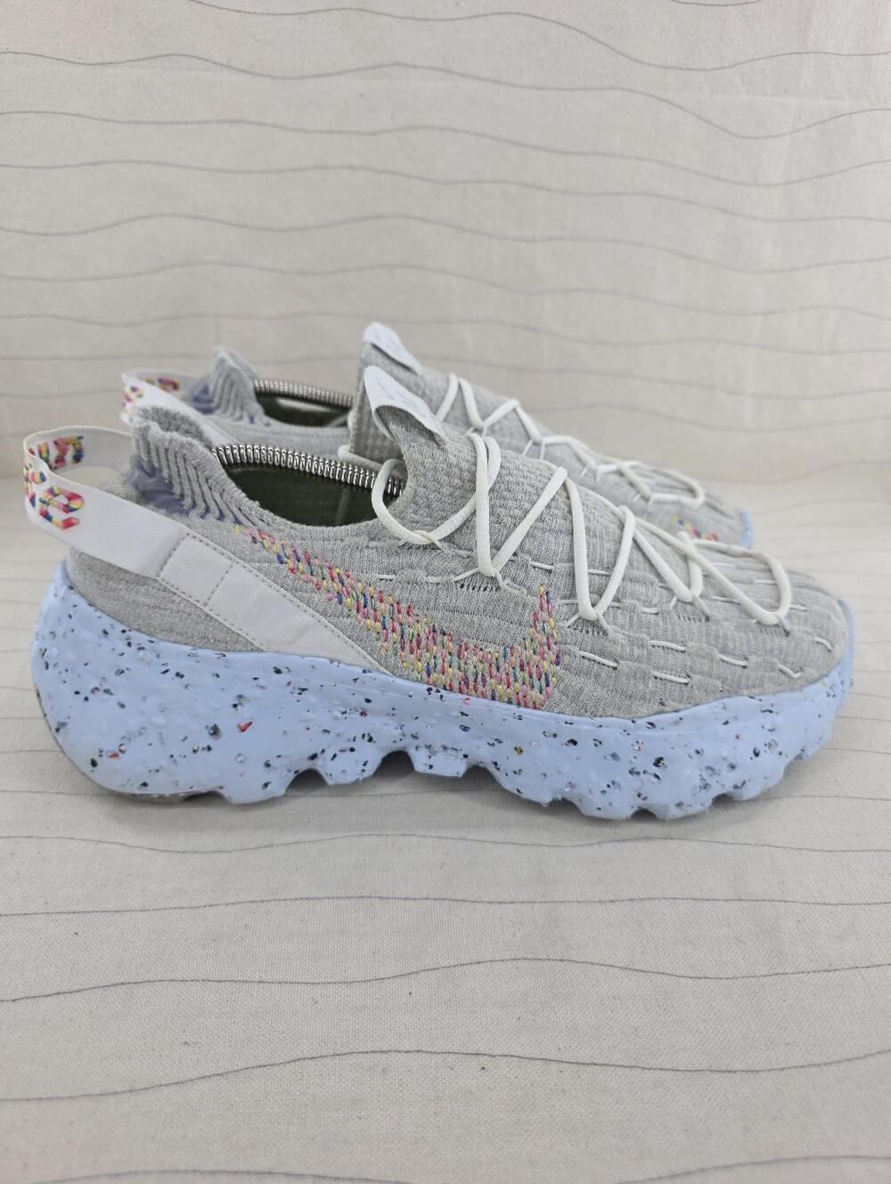 Nike Mens Space Hippie 04 Grey Be True Rainbow Sneakers Shoes CZ6398-102 Size 10